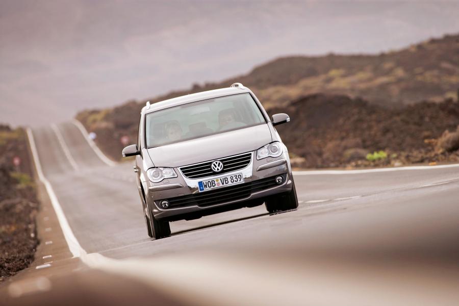  Volkswagen Touran 2007 года  (фото 61 из 74)